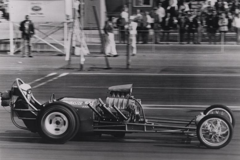 Unleashing Power and Precision: The 1962 Dragmaster Dart Road Test